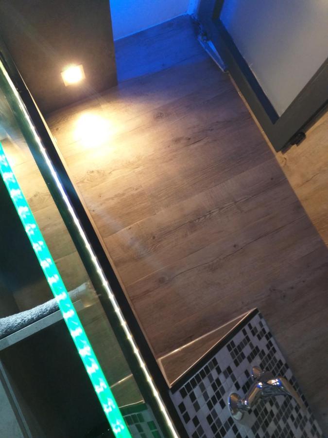 Modern Hoteliving Giessen Bagian luar foto