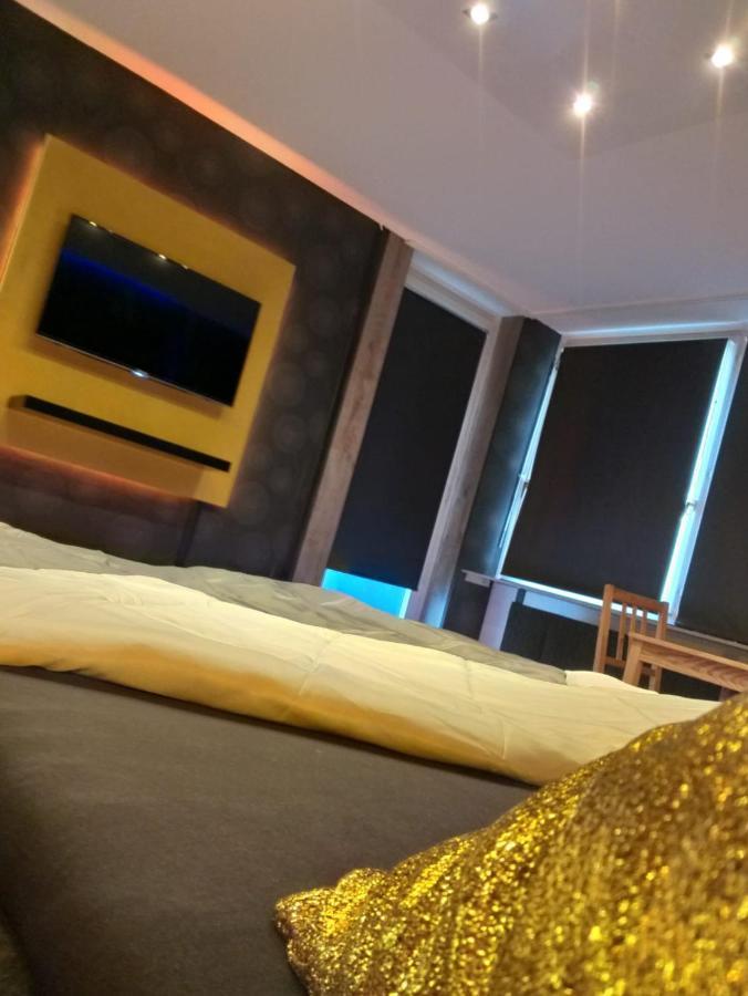 Modern Hoteliving Giessen Bagian luar foto