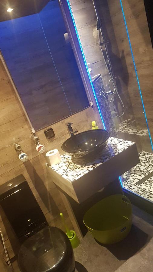 Modern Hoteliving Giessen Bagian luar foto