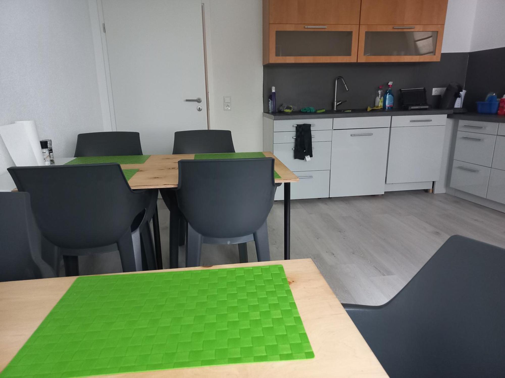 Modern Hoteliving Giessen Ruang foto